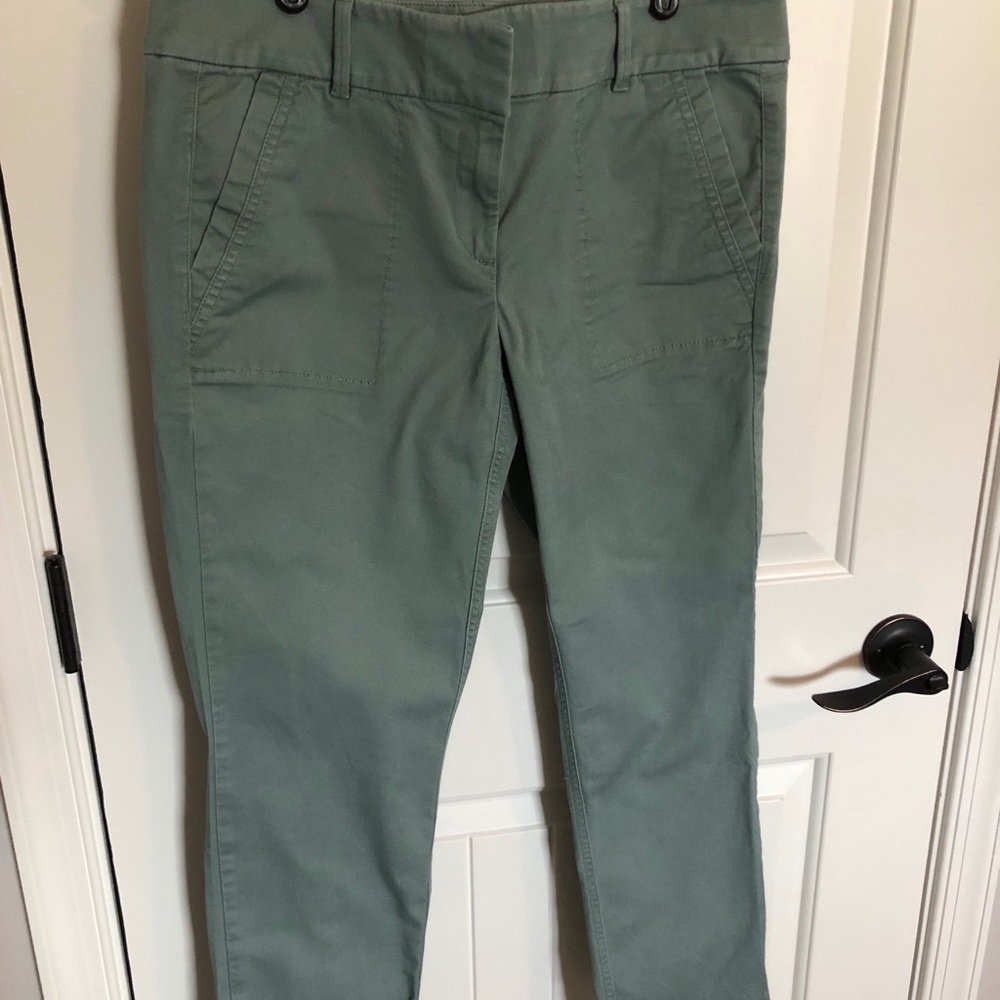 LOFT Modern Chino Crop Pants Sz 8